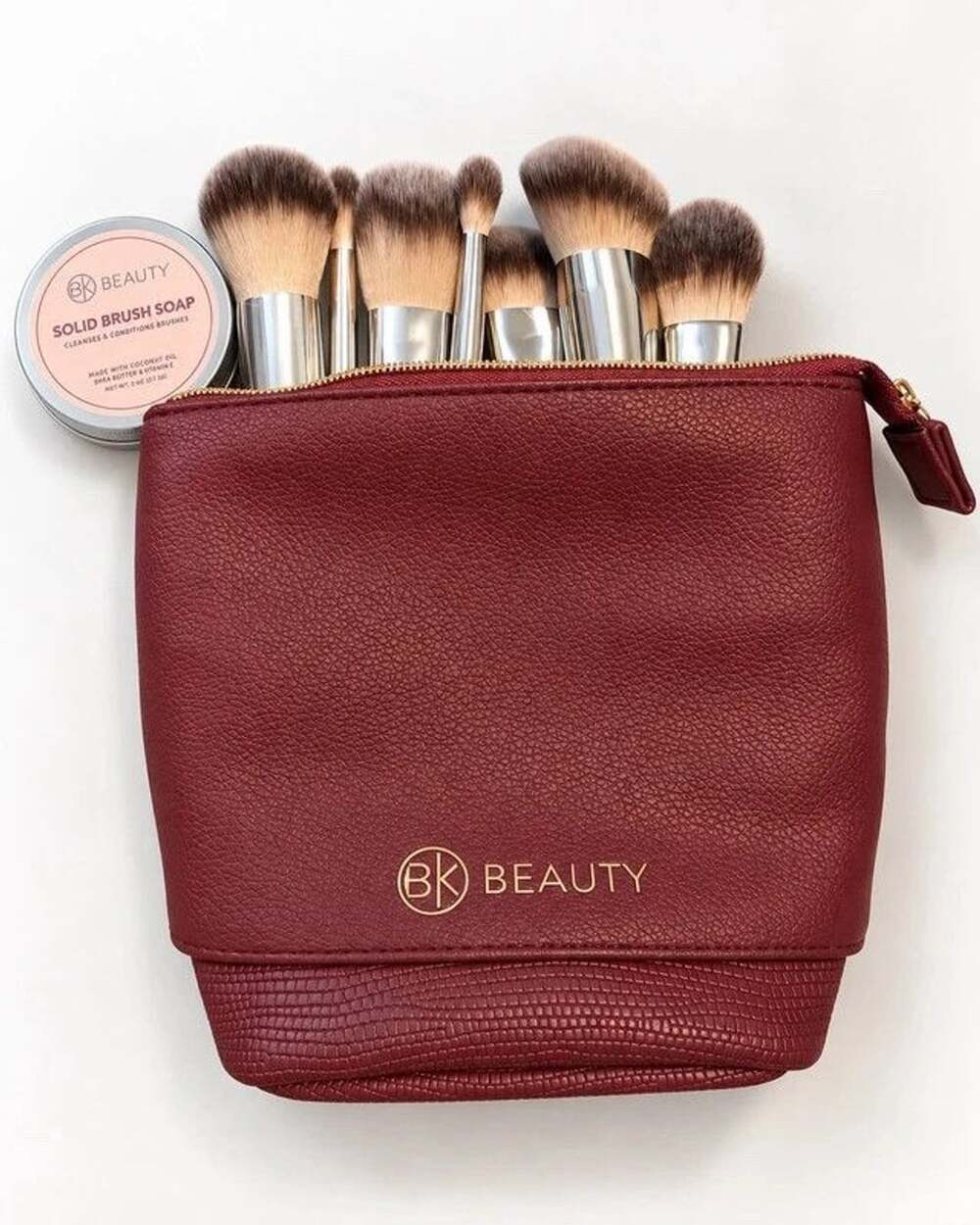 BK Beauty 7-Piece Makeup Brush Se Travel Bag & Brush Soap